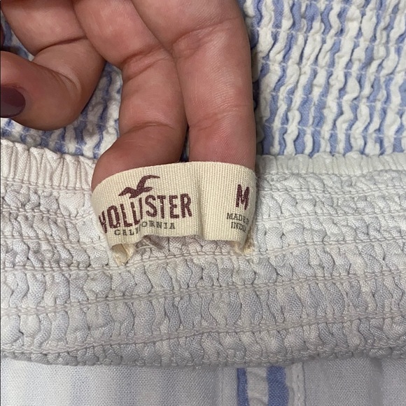 SOLD Hollister tube top - Picture 3 of 4